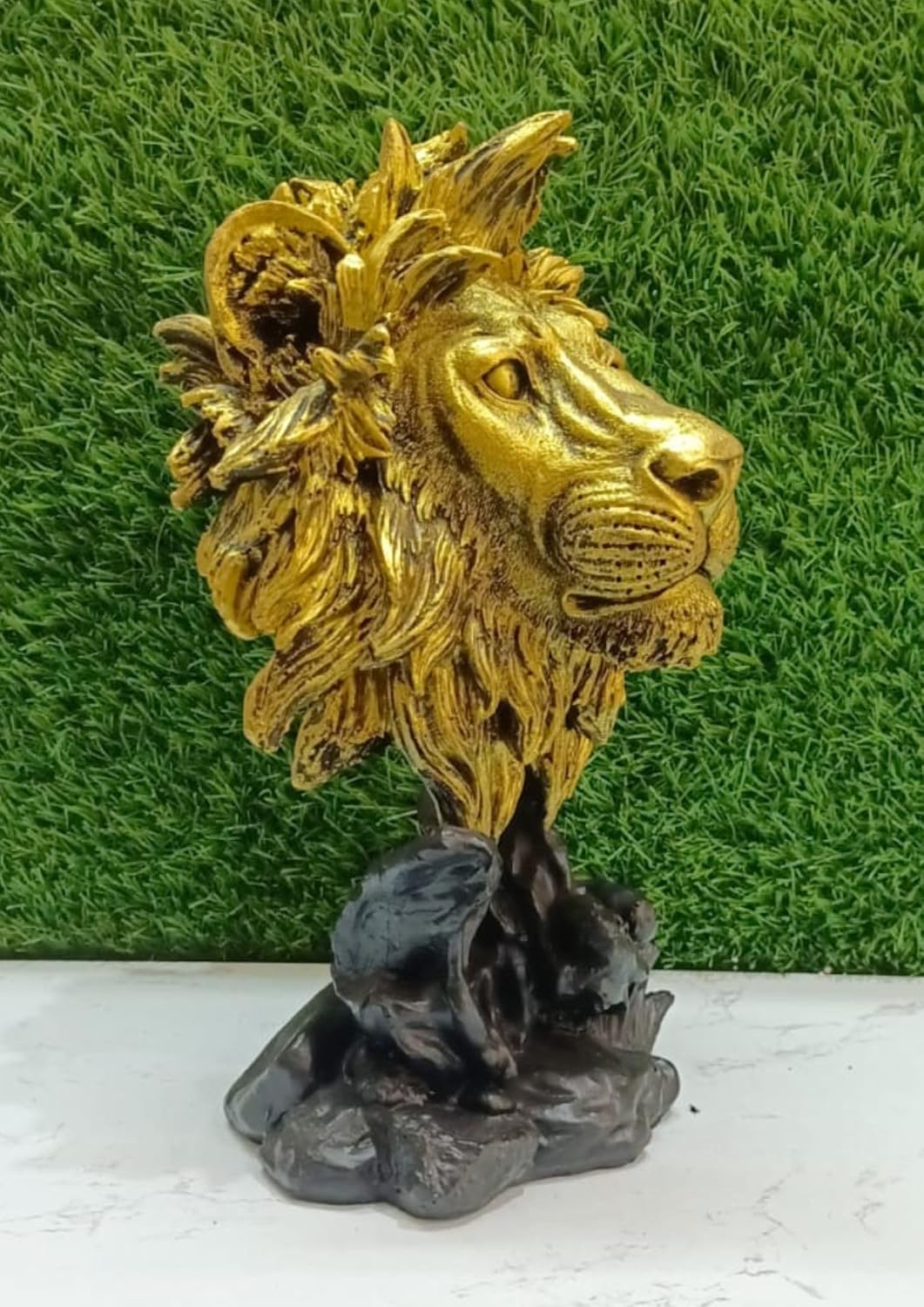 Regal Golden Lion Head Bust Statue | Majestic Wildlife Resin Sculpture | Luxury Home and Office Decor Accent